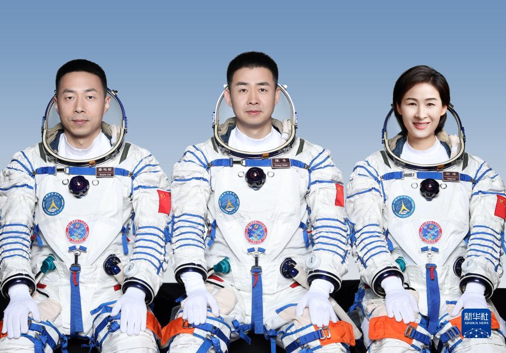 中國、有人宇宙船「神舟１４號」の飛行士３人を発表