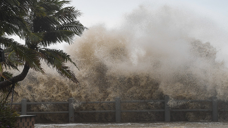 臺風１８號、海南省に接近中　１３日夜間に上陸の恐れ