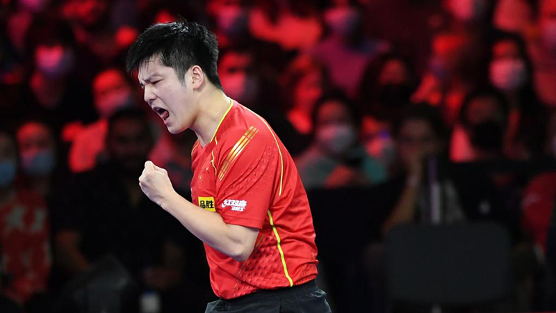 中國の樊振東、男子シングルスで優勝　卓球世界選手権