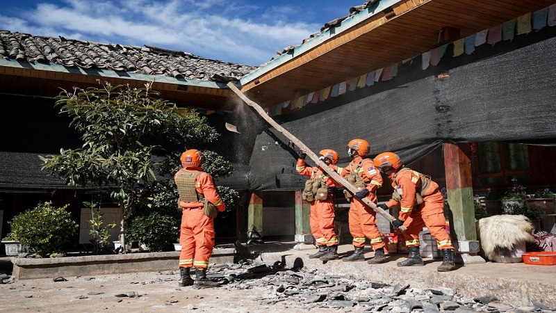 雲南省寧蒗県の地震、救援活動進む