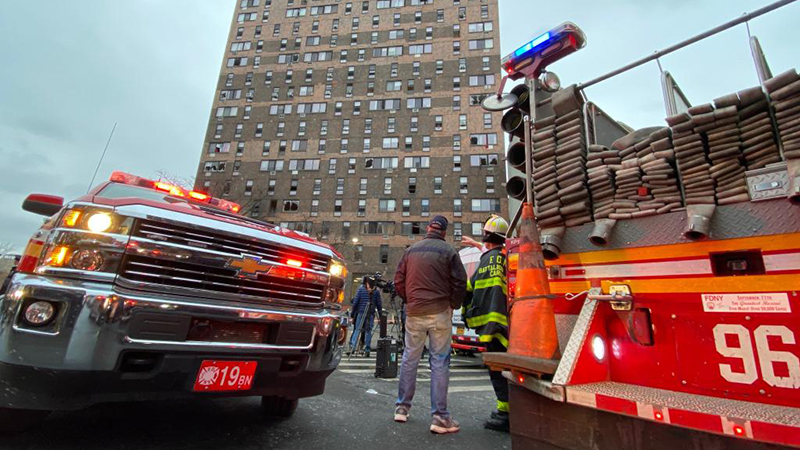 米ニューヨークでマンション火災　少なくとも１９人死亡