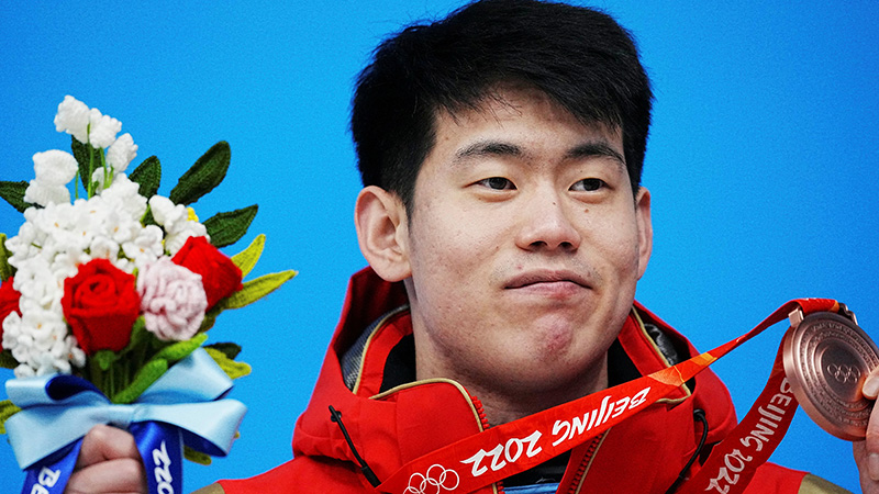 スケルトン男子、中國の閆文港が銅メダル　北京冬季五輪