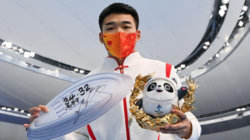 スピードスケート男子５００ｍ、中国の高亭宇が金メダル　北京冬季五輪