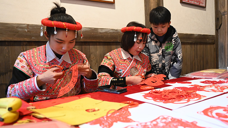 歴史文化街区で海峡両岸民俗文化祭が開催　福建省福州市
