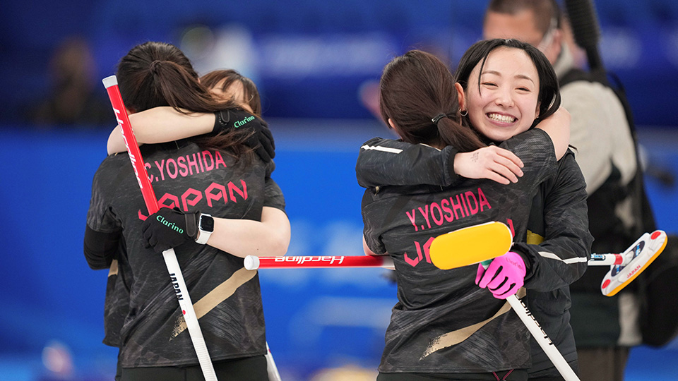 カーリング女子準決勝、日本がスイスに勝利　北京冬季五輪