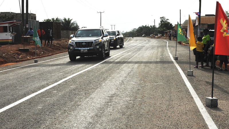 ガーナで支線道路が完成　中国企業が建設