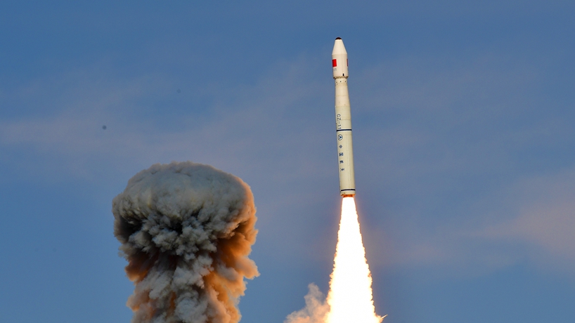 中国、「天平２号」の衛星３基の打ち上げに成功
