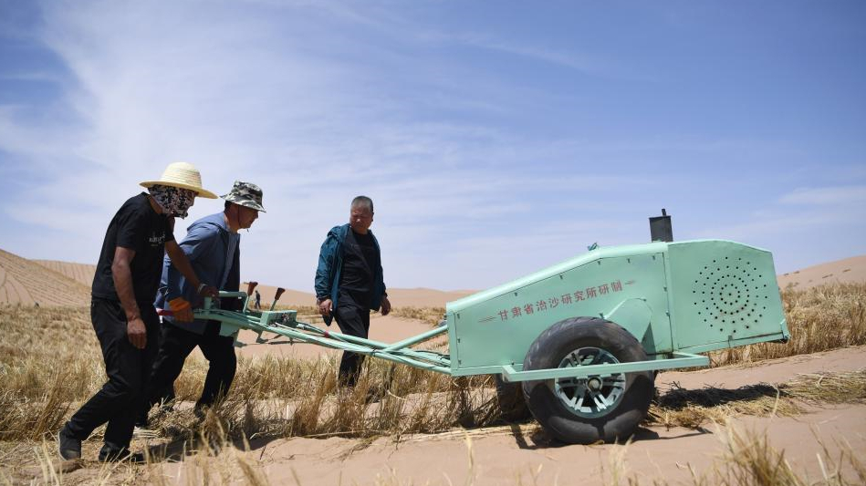 専用作業機の改良で砂防事業を後押し　甘粛省武威市