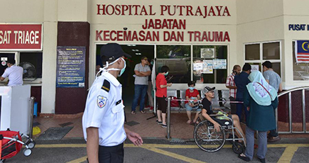バド桃田選手が負傷　マレーシアで交通事故