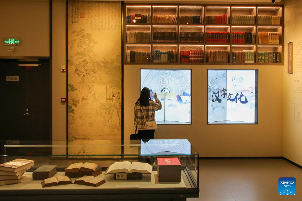 中国文字博物館の新館と漢字公園が一般公開　河南省安陽市