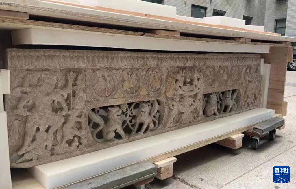 中国から違法に流出した石刻文化財2点、米国から返還