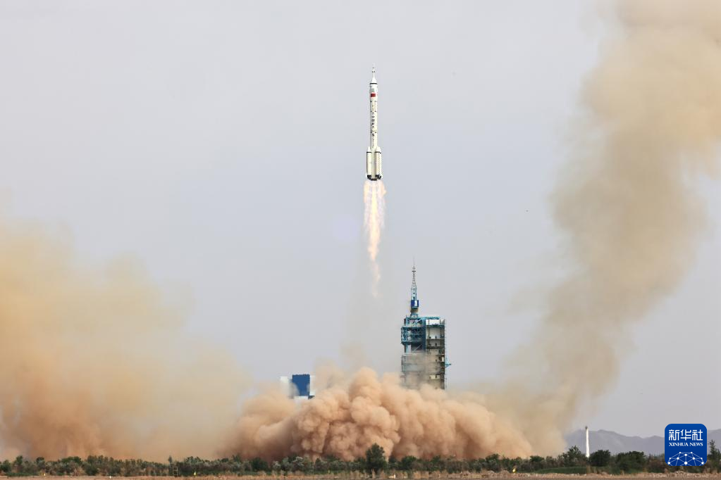 中国、有人宇宙船「神舟16号」を打ち上げ