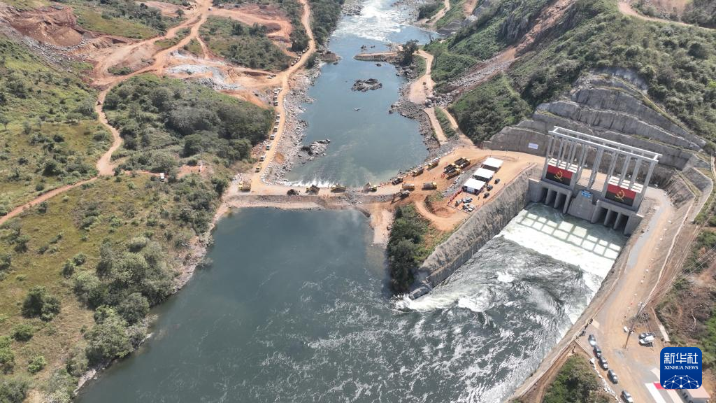中国が建設支援のアンゴラ最大水力発電所で転流式、ダム本体工事段階へ
