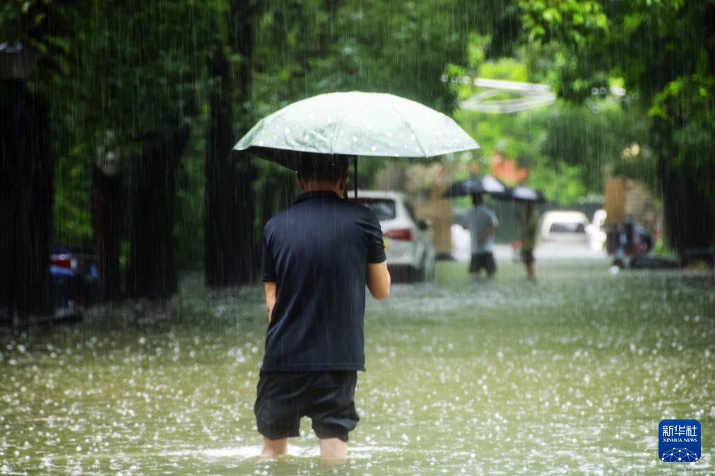 中国・福州市、豪雨に最高レベルの警戒