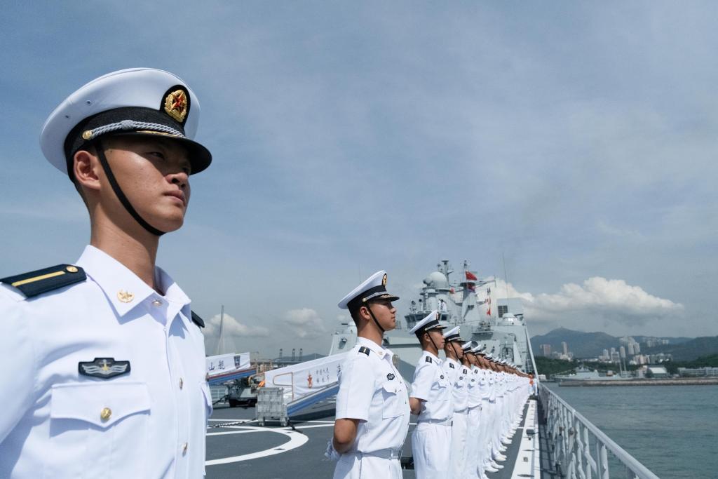 中国海軍83艦編隊、香港訪問を終了