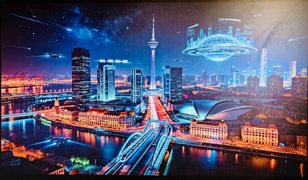 中国・天津で芸術展開幕 地域の魅力を描く作品多数